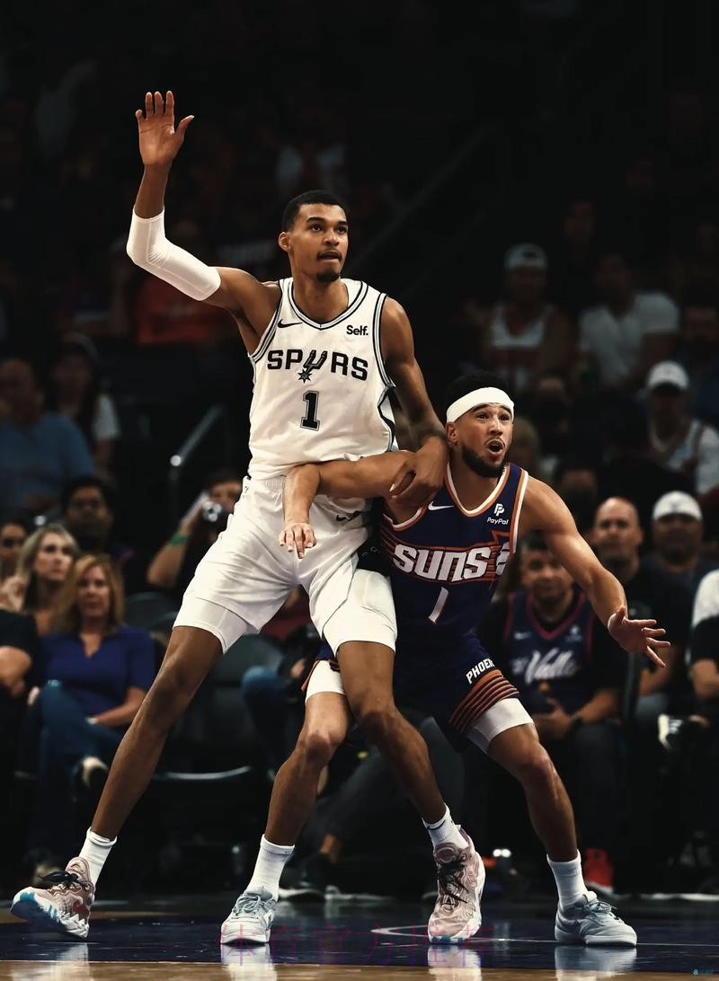 文班亚马29分 森林狼险胜马刺